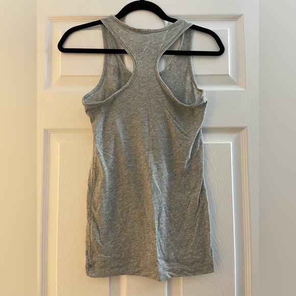 Nike Tank Top - Picture 2 of 3